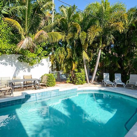 Canal 313 - Right In Siesta Key Village! エクステリア 写真