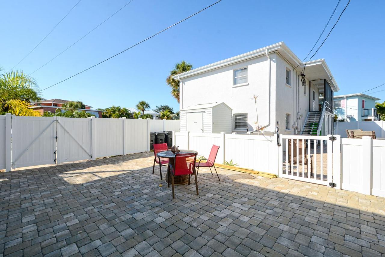 Canal 313 - Right In Siesta Key Village! エクステリア 写真